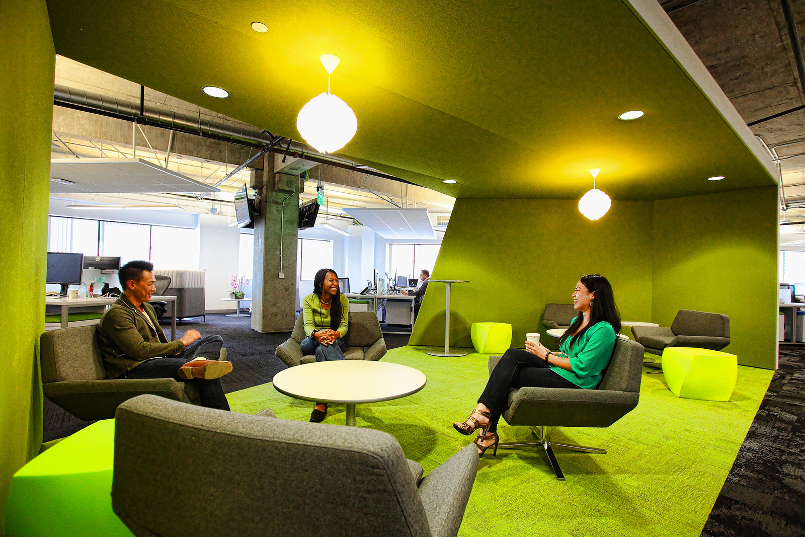 A Look At Breakout Space Design In Open Office Layouts Robin